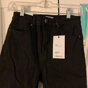 High rise cropped black jeans